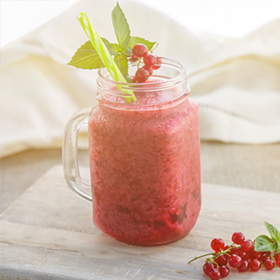 Fruchtiger Johannisbeer-Smoothie